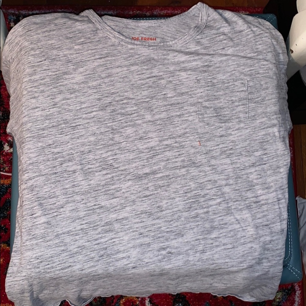 White heather long sleeve pocket t-shirt